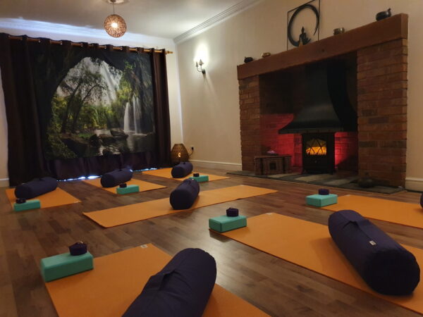 In-Studio - Naked Yin Yoga for Men - 1h15